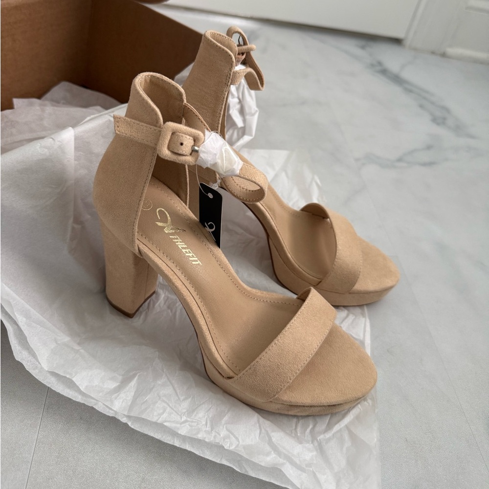 Women’s Beige Suede Platform Sandals Heels